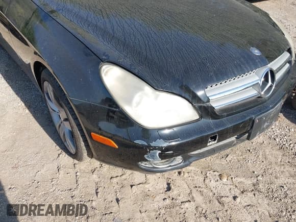 ✅ 2009 Mercedes-Benz CLS 550 • VIN: WDDDJ72X09A142976 • Лот: 43338118. Опубликован ранее на IAAI с пробегом 110 360 миль. Бесплатный доступ к архиву аукционных продаж из США и подробный отчёт об истории автомобиля на DreamBid. Изображение 6.