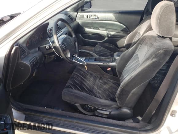 ✅ 2001 Honda Prelude • VIN: JHMBB624X1C001225 • Лот: 79251164. Опубликован ранее на Copart с пробегом 234 821 миль. Бесплатный доступ к архиву аукционных продаж из США и подробный отчёт об истории автомобиля на DreamBid. Изображение 7.