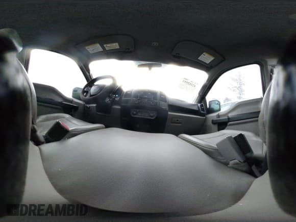 ✅ 2015 Ford F-150 XL • VIN: 1FTMF1C84FFB49007 • Lot: 42202553. Listed on IAAI with 118,130 mi. Free auction sales archive from the USA and detailed vehicle history report at DreamBid. Image 18.