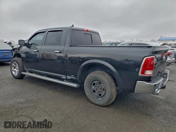 ✅ 2017 Ram 1500 Laramie • VIN: 1C6RR7VT6HS774513 • Lot: 94253035. Wystawiony na Copart z przebiegiem 179 363 mil. Bezpłatny archiwum sprzedaży aukcyjnych z USA i szczegółowy raport historii pojazdu na DreamBid. Zdjęcie 2.