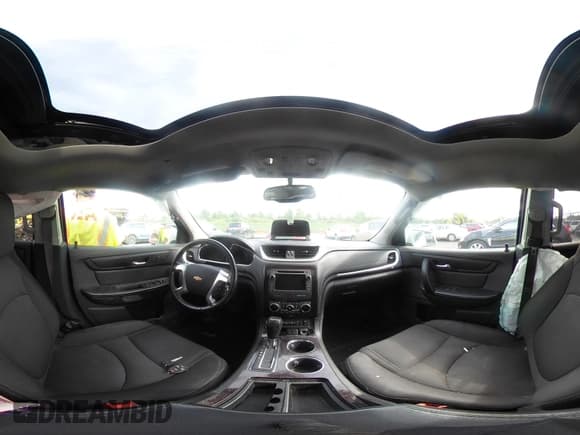 ✅ 2017 Chevrolet Traverse LT • VIN: 1GNKVHKD7HJ338064 • Lot: 42671057. Wystawiony na IAAI z przebiegiem 166 287 mil. Bezpłatny archiwum sprzedaży aukcyjnych z USA i szczegółowy raport historii pojazdu na DreamBid. Zdjęcie 19.