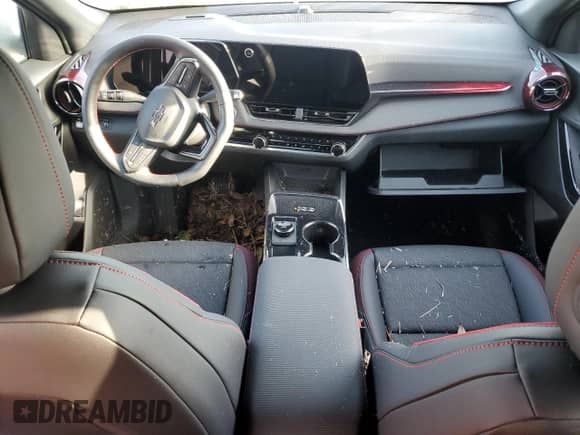 2025 Chevrolet Equinox FWD RS с VIN 3GNAXLEG0SL187955, выставлен на аукционе Copart как лот 52043535 с пробегом 2 277 миль миль и Списание • Salvage title. История ставок и продаж доступна на DreamBid. Изображение 8.