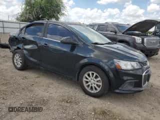 ✅ 2018 Chevrolet Sonic LT • VIN: 1G1JD5SH3J4104039 • Лот: 66268114. Размещён на Copart с пробегом 83 709 миль миль. Получите бесплатный доступ к архиву аукционных продаж из США и посмотрите подробный отчёт об истории автомобиля на DreamBid. Изображение 4.