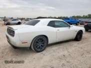 ✅ 2020 Dodge Challenger R/T 50th Anniversary • VIN: 2C3CDZBT8LH118685 • Lot: 65380745. Wystawiony na Copart z przebiegiem 90 354 mil. Bezpłatny archiwum sprzedaży aukcyjnych z USA i szczegółowy raport historii pojazdu na DreamBid. Zdjęcie 3.