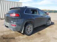 ✅ 2016 Jeep Cherokee Latitude • VIN: 1C4PJMCS7GW144460 • Lot: 40692482. Wystawiony na IAAI z przebiegiem 100 450 mil. Bezpłatny archiwum sprzedaży aukcyjnych z USA i szczegółowy raport historii pojazdu na DreamBid. Zdjęcie 4.