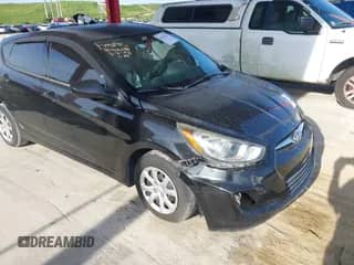 2012 Hyundai Accent SE z VIN KMHCU5AE3CU016615, wystawiony jako IAAI lot #42920156 z przebiegiem 208 172 mil mil oraz . Historia ofert i sprzedaży dostępna na DreamBid. Obrazek 1.