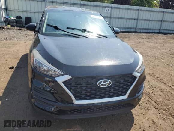 2019 Hyundai Tucson SE with VIN KM8J2CA47KU952194, listed as a Copart auction lot 68680045 with 60,825 mi miles and Salvage title. Bid and sale history available at DreamBid. Image 5.