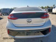 ✅ 2018 Hyundai Ioniq SEL • VIN: KMHC75LC3JU064826 • Lot: 90597135. Listed on Copart with 24,792 mi. Free auction sales archive from the USA and detailed vehicle history report at DreamBid. Image 6.