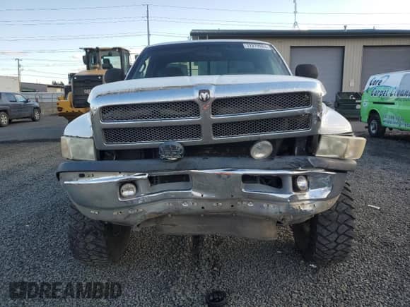 1998 Dodge 1500 с VIN 3B7HF13Y5WG178306, выставлен на аукционе Copart как лот 72273924 с пробегом 275 313 миль миль и Списание • Salvage title. История ставок и продаж доступна на DreamBid. Изображение 5.