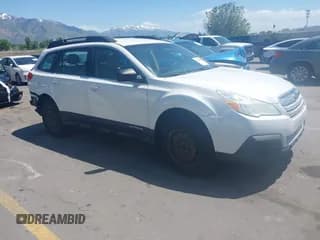 ✅ 2014 Subaru Outback 2.5i • VIN: 4S4BRCAC2E1243010 • Lot: 42321886. Wystawiony na IAAI z przebiegiem 160 544 mil. Bezpłatny archiwum sprzedaży aukcyjnych z USA i szczegółowy raport historii pojazdu na DreamBid. Zdjęcie 1.