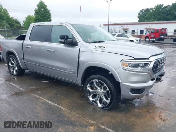 2023 Ram 1500 Limited с VIN 1C6SRFHT1PN531759, выставлен на аукционе IAAI как лот 42323882 с пробегом 47 809 миль миль и . История ставок и продаж доступна на DreamBid. Изображение 1.