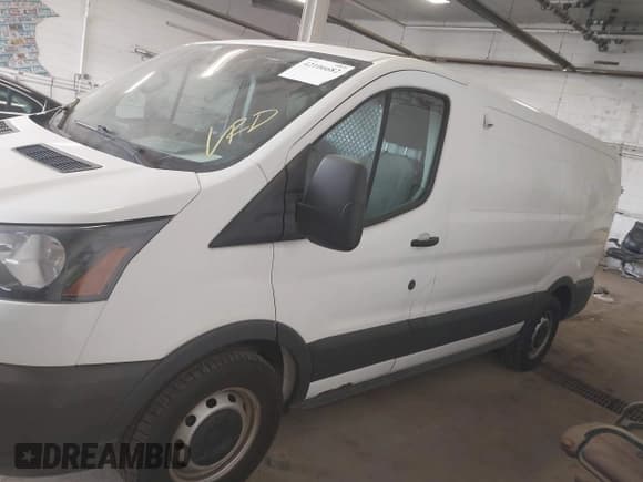 ✅ 2015 Ford Transit Cargo • VIN: 1FTNE1YG9FKB08497 • Lot: 42106682. Listed on IAAI with 158,992 mi. Free auction sales archive from the USA and detailed vehicle history report at DreamBid. Image 14.
