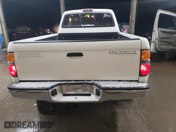 ✅ 2004 Toyota Tacoma PreRunner • VIN: 5TESN92N54Z441443 • Лот: 91913905. Опубликован ранее на Copart с пробегом 240 390 миль. Бесплатный доступ к архиву аукционных продаж из США и подробный отчёт об истории автомобиля на DreamBid. Изображение 6.