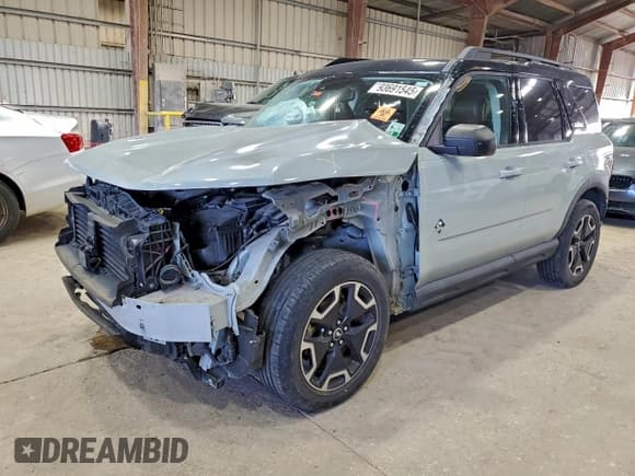 ✅ 2021 Ford Bronco Sport Outer Banks • VIN: 3FMCR9C61MRA07421 • Lot: 93691545. Wystawiony na Copart z przebiegiem 81 390 mil. Bezpłatny archiwum sprzedaży aukcyjnych z USA i szczegółowy raport historii pojazdu na DreamBid. Zdjęcie 1.