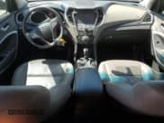 ✅ 2016 Hyundai Santa Fe • VIN: 5XYZU3LB1GG345925 • Лот: 49940284. Опубликован ранее на Copart с пробегом 66 927 миль. Бесплатный доступ к архиву аукционных продаж из США и подробный отчёт об истории автомобиля на DreamBid. Изображение 8.