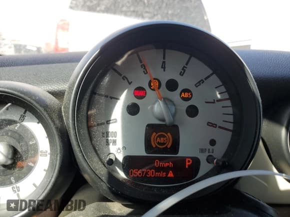 ✅ 2014 MINI Convertible • VIN: WMWZN3C59ET569823 • Лот: 72543194. Опубликован ранее на Copart с пробегом 56 730 миль. Бесплатный доступ к архиву аукционных продаж из США и подробный отчёт об истории автомобиля на DreamBid. Изображение 9.