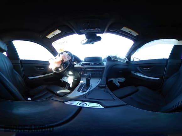 ✅ 2015 BMW 6 Series 640i xDrive • VIN: WBA6B8C52FD453433 • Lot: 41805317. Wystawiony na IAAI z przebiegiem 138 685 mil. Bezpłatny archiwum sprzedaży aukcyjnych z USA i szczegółowy raport historii pojazdu na DreamBid. Zdjęcie 19.