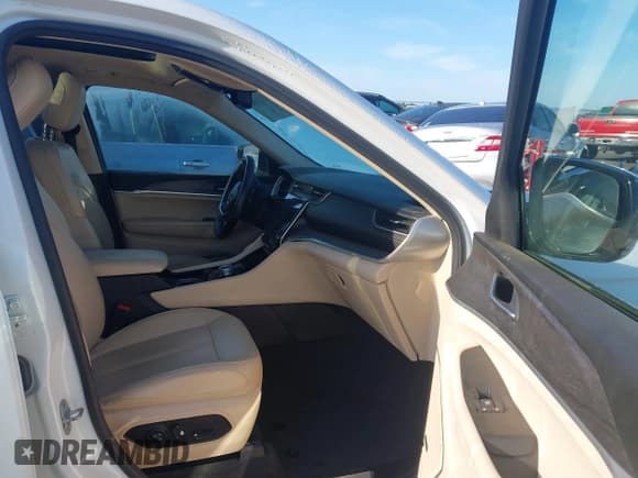 ✅ 2021 Jeep Grand Cherokee Limited • VIN: 1C4RJKBG5M8113248 • Lot: 43274903. Listed on IAAI with 74,690 mi. Free auction sales archive from the USA and detailed vehicle history report at DreamBid. Image 5.