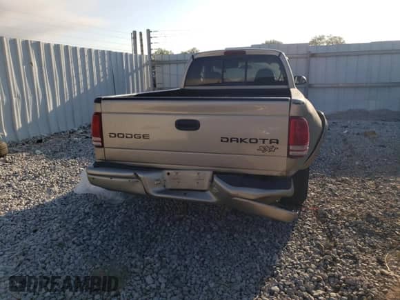 2004 Dodge Dakota with VIN 1D7GL12K14S545148, listed as a Copart auction lot 72534984 with 97,050 mi miles and Salvage title. Bid and sale history available at DreamBid. Image 6.