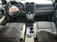 ✅ 2008 Honda CR-V EX-L • VIN: JHLRE48728C071411 • Lot: 80014165. Wystawiony na Copart z przebiegiem 283 589 mil. Bezpłatny archiwum sprzedaży aukcyjnych z USA i szczegółowy raport historii pojazdu na DreamBid. Zdjęcie 8.