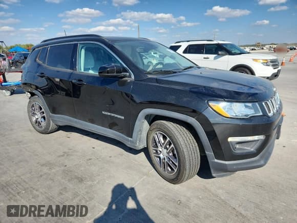 ✅ 2020 Jeep Compass Latitude • VIN: 3C4NJCBB7LT252659 • Lot: 86516745. Wystawiony na Copart z przebiegiem 38 982 mil. Bezpłatny archiwum sprzedaży aukcyjnych z USA i szczegółowy raport historii pojazdu na DreamBid. Zdjęcie 4.