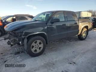 2010 Dodge Dakota SXT с VIN 1D7CW3GP0AS264489, выставлен на аукционе Copart как лот 42120095 с пробегом 107 836 миль миль и Чистый • Clean title. История ставок и продаж доступна на DreamBid. Изображение 1.
