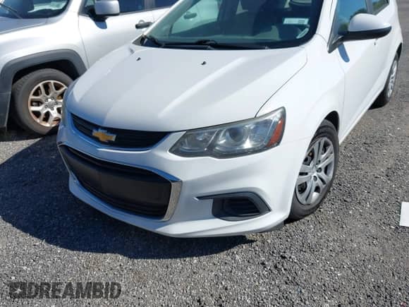 2017 Chevrolet Sonic LT с VIN 1G1JG6SH5H4174195, выставлен на аукционе IAAI как лот 43415256 с пробегом 140 368 миль миль и . История ставок и продаж доступна на DreamBid. Изображение 6.