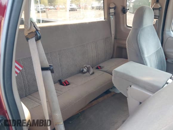 ✅ 1997 Ford F-150 • VIN: 1FTDX1761VKD46227 • Lot: 43452182. Listed on IAAI with 198,636 mi. Free auction sales archive from the USA and detailed vehicle history report at DreamBid. Image 8.