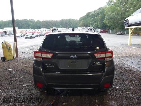✅ 2019 Subaru Crosstrek Limited • VIN: JF2GTAMC7K8244864 • Lot: 42897887. Listed on IAAI with 49,088 mi. Free auction sales archive from the USA and detailed vehicle history report at DreamBid. Image 16.