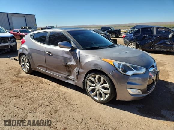 ✅ 2013 Hyundai Veloster w/Black Int • VIN: KMHTC6AD1DU093565 • Lot: 90691545. Listed on Copart with 137,383 mi. Free auction sales archive from the USA and detailed vehicle history report at DreamBid. Image 4.