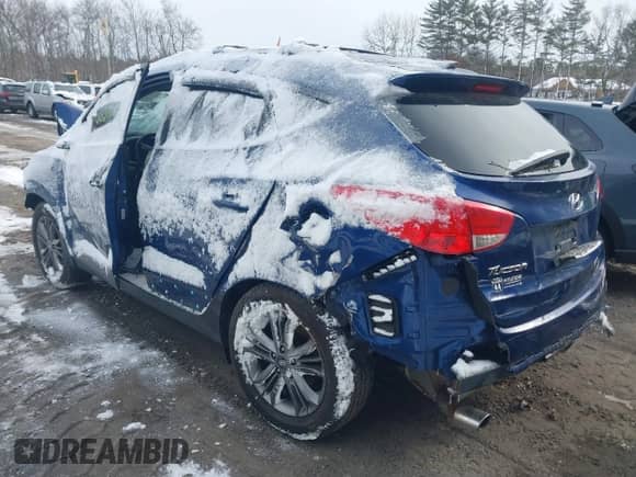 2014 Hyundai Tucson Limited with VIN KM8JUCAG1EU923895, listed as a IAAI auction lot 43296605 with 259,486 mi miles and . Bid and sale history available at DreamBid. Image 3.