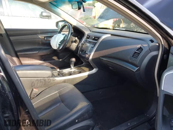 ✅ 2013 Nissan Altima SL • VIN: 1N4AL3AP5DC228885 • Lot: 42388846. Listed on IAAI with 113,058 mi. Free auction sales archive from the USA and detailed vehicle history report at DreamBid. Image 5.