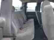 2002 Chevrolet Silverado 1500 с VIN 1GCEC19T92E213938, выставлен на аукционе IAAI как лот 41751336 с пробегом 221 866 миль миль и . История ставок и продаж доступна на DreamBid. Изображение 8.