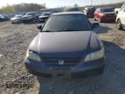 ✅ 2002 Honda Accord LX • VIN: 1HGCG66502A113248 • Lot: 91806595. Wystawiony na Copart z przebiegiem 185 618 mil. Bezpłatny archiwum sprzedaży aukcyjnych z USA i szczegółowy raport historii pojazdu na DreamBid. Zdjęcie 5.