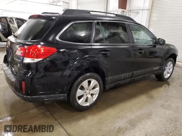 ✅ 2013 Subaru Outback Premium • VIN: 4S4BRCCC4D3207142 • Lot: 56904325. Wystawiony na Copart z przebiegiem 204 388 mil. Bezpłatny archiwum sprzedaży aukcyjnych z USA i szczegółowy raport historii pojazdu na DreamBid. Zdjęcie 3.