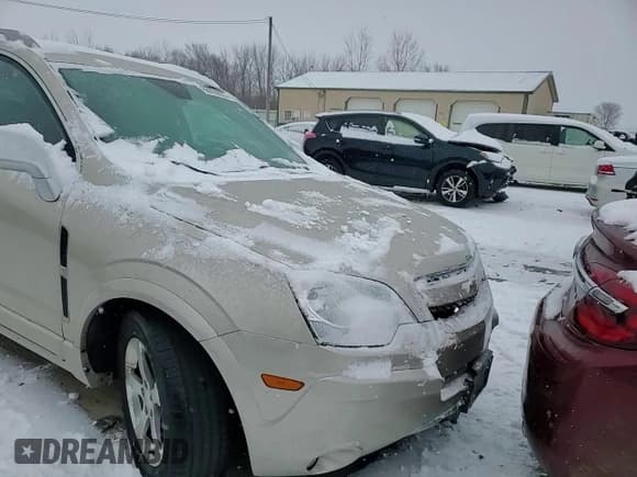 ✅ 2014 Chevrolet Captiva Sport LT • VIN: 3GNAL3EK0ES516521 • Lot: 88098835. Listed on Copart with 53,742 mi. Free auction sales archive from the USA and detailed vehicle history report at DreamBid. Image 11.