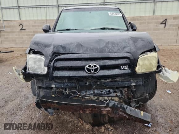✅ 2006 Toyota Tundra Limited • VIN: 5TBDT48156S507682 • Лот: 82430865. Опубликован ранее на Copart с пробегом 289 893 миль. Бесплатный доступ к архиву аукционных продаж из США и подробный отчёт об истории автомобиля на DreamBid. Изображение 5.