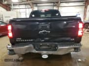 ✅ 2019 Chevrolet Silverado 1500 LT • VIN: 2GCVKPEC2K1190144 • Lot: 90080985. Wystawiony na Copart z przebiegiem 100 990 mil. Bezpłatny archiwum sprzedaży aukcyjnych z USA i szczegółowy raport historii pojazdu na DreamBid. Zdjęcie 6.