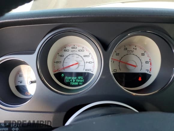 ✅ 2013 Dodge Challenger R/T • VIN: 2C3CDYBT3DH673474 • Lot: 56606065. Listed on Copart with 72,688 mi. Free auction sales archive from the USA and detailed vehicle history report at DreamBid. Image 9.