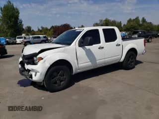 2013 Nissan Frontier SV z VIN 1N6AD0EV8DN750930, wystawiony jako Copart lot #70773635 z przebiegiem 137 339 mil mil oraz Szkoda całkowita • Salvage title. Historia ofert i sprzedaży dostępna na DreamBid. Obrazek 1.