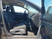 ✅ 2009 Volkswagen Jetta TDI • VIN: 3VWRL71K89M135838 • Lot: 42118602. Wystawiony na IAAI z przebiegiem 252 194 mil. Bezpłatny archiwum sprzedaży aukcyjnych z USA i szczegółowy raport historii pojazdu na DreamBid. Zdjęcie 5.