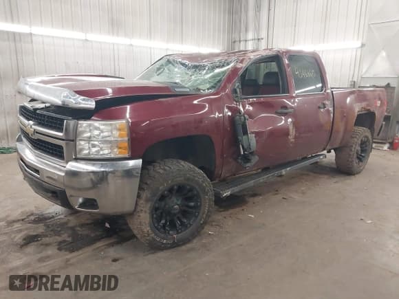 ✅ 2008 Chevrolet Silverado 2500HD LTZ • VIN: 1GCHK236X8F221994 • Лот: 43468610. Опубликован ранее на IAAI с пробегом 232 230 миль. Бесплатный доступ к архиву аукционных продаж из США и подробный отчёт об истории автомобиля на DreamBid. Изображение 18.