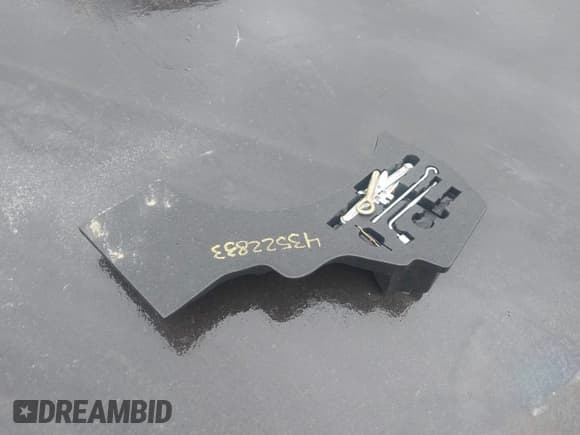 ✅ 2006 Infiniti M • VIN: JNKAY01EX6M116197 • Lot: 43522833. Listed on IAAI with 207,095 mi. Free auction sales archive from the USA and detailed vehicle history report at DreamBid. Image 12.