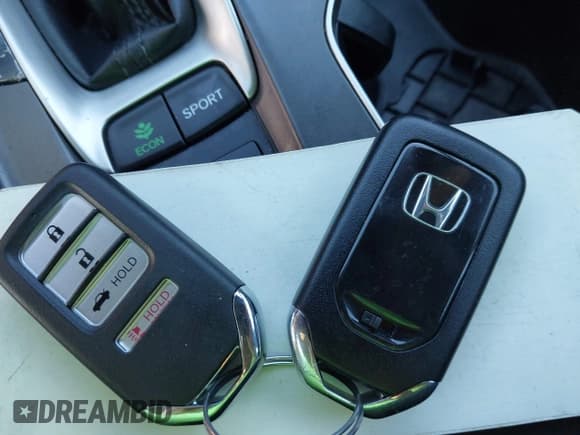 ✅ 2022 Honda Accord Sport • VIN: 1HGCV1F32NA037754 • Лот: 43711657. Опубликован ранее на IAAI с пробегом 14 697 миль. Бесплатный доступ к архиву аукционных продаж из США и подробный отчёт об истории автомобиля на DreamBid. Изображение 11.