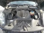 ✅ 2016 Porsche Macan S • VIN: WP1AB2A52GLB52986 • Lot: 92134565. Wystawiony na Copart z przebiegiem 125 560 mil. Bezpłatny archiwum sprzedaży aukcyjnych z USA i szczegółowy raport historii pojazdu na DreamBid. Zdjęcie 12.