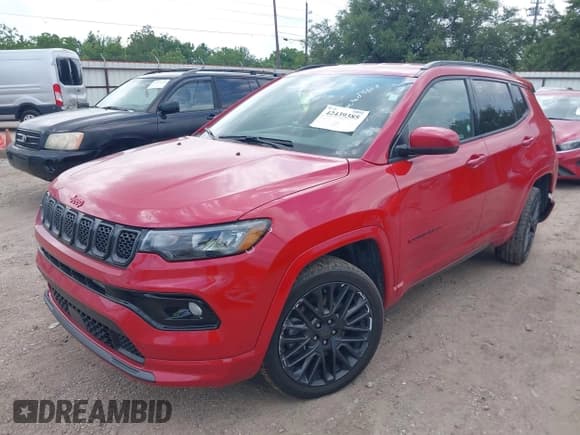 ✅ 2023 Jeep Compass (RED) Edition • VIN: 3C4NJDCN6PT511615 • Lot: 42439385. Listed on IAAI with 61,256 mi. Free auction sales archive from the USA and detailed vehicle history report at DreamBid. Image 2.