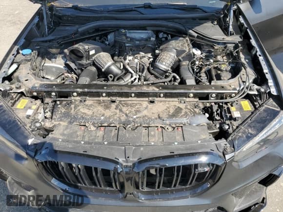 ✅ 2022 BMW X5 M • VIN: 5YMJU0C02N9L56562 • Lot: 72061205. Wystawiony na Copart z przebiegiem 21 434 mil. Bezpłatny archiwum sprzedaży aukcyjnych z USA i szczegółowy raport historii pojazdu na DreamBid. Zdjęcie 12.