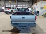 ✅ 2000 Chevrolet S-10 LS • VIN: 1GCCS1449YK187118 • Лот: 41278247. Опубликован ранее на IAAI с пробегом Не указан. Бесплатный доступ к архиву аукционных продаж из США и подробный отчёт об истории автомобиля на DreamBid. Изображение 16.