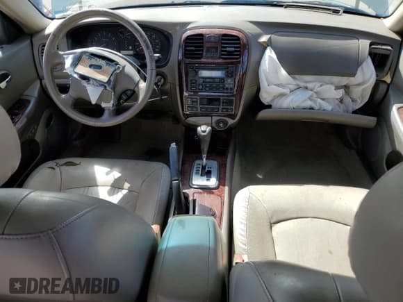 ✅ 2004 Hyundai Sonata GLS • VIN: KMHWF35H64A062149 • Lot: 51900365. Listed on Copart with 178,444 mi. Free auction sales archive from the USA and detailed vehicle history report at DreamBid. Image 8.