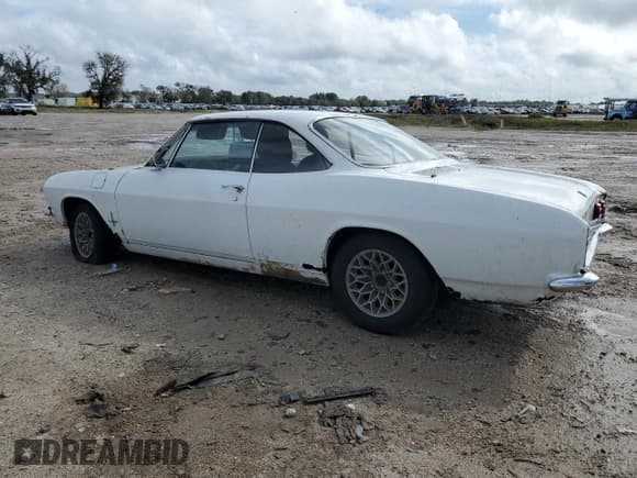 ✅ 1967 Chevrolet Corvair • VIN: 105377W104259 • Лот: 70085654. Опубликован ранее на Copart с пробегом Не указан. Бесплатный доступ к архиву аукционных продаж из США и подробный отчёт об истории автомобиля на DreamBid. Изображение 2.